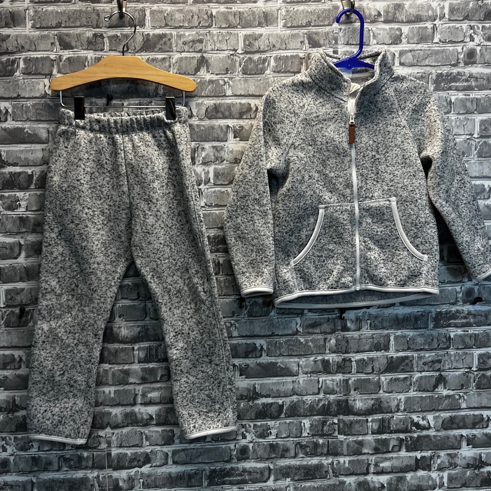 Boy’s matching Kids Fleece Set